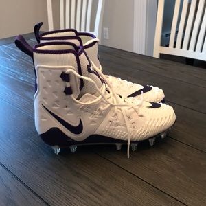 Nike Elite Force Savage Purple & White Football
